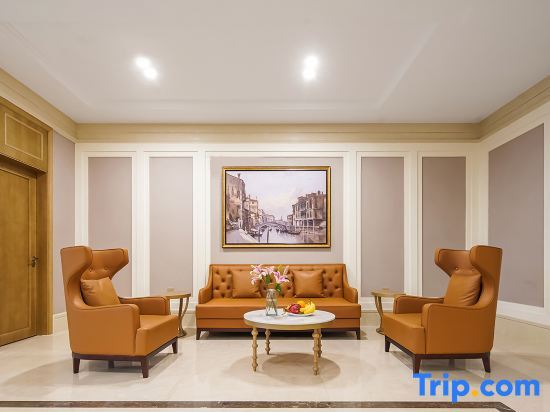 Шанхай: Vienna Hotel (Shanghai Baoshan Huahe Road Branch)