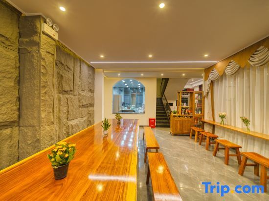 Куньмин: Anning Zhenxi Hot Spring Homestay