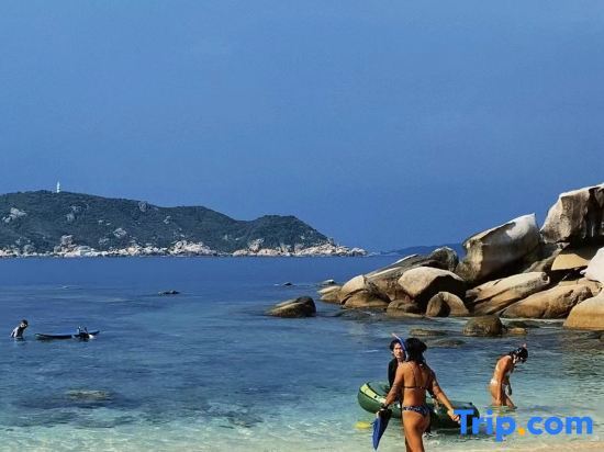 Санья: Sanya Qingfeng Xulai Feipingpan Surfing Homestay (Wuzhizhou Island Houhai Branch)