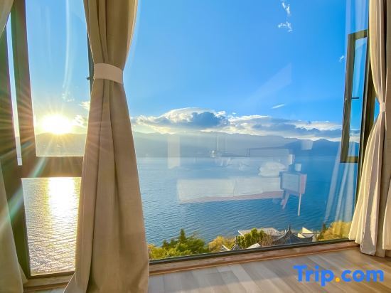 Санья: Sanya Qingfeng Xulai Feipingpan Surfing Homestay (Wuzhizhou Island Houhai Branch)