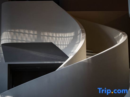 Буркин: Burjin Bu Guri BGULI Design Holiday Home (Irtysh River Branch)