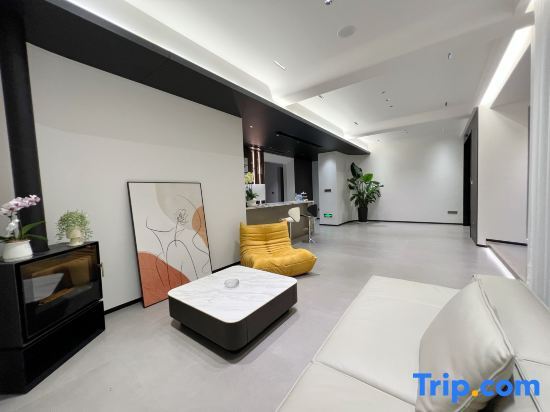Ханчжоу: Guchi Jingye Homestay (Fuchunjiang Xiaosanxia Branch)