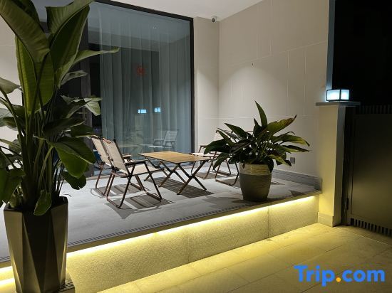 Ханчжоу: Guchi Jingye Homestay (Fuchunjiang Xiaosanxia Branch)