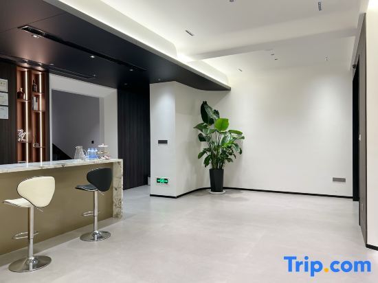 Ханчжоу: Guchi Jingye Homestay (Fuchunjiang Xiaosanxia Branch)