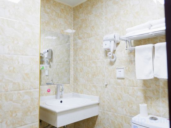 Шицзячжуан: 99inn Hotel (Shijiazhuang Normal University Cangfeng Road)