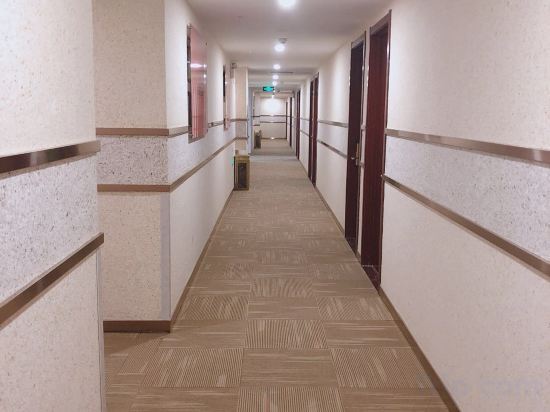 Шицзячжуан: 99inn Hotel (Shijiazhuang Normal University Cangfeng Road)