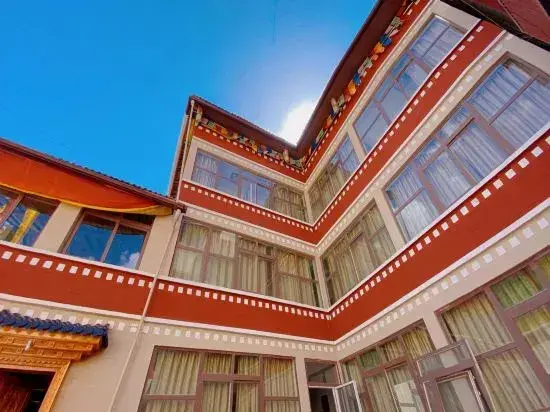 Цзючжайгоу: Jiuzhaigou Jiarong Qingcheng Homestay