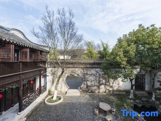 Changshu Jiuzhu Homestay (Shajiabang Scenic Area Branch) — фото 1
