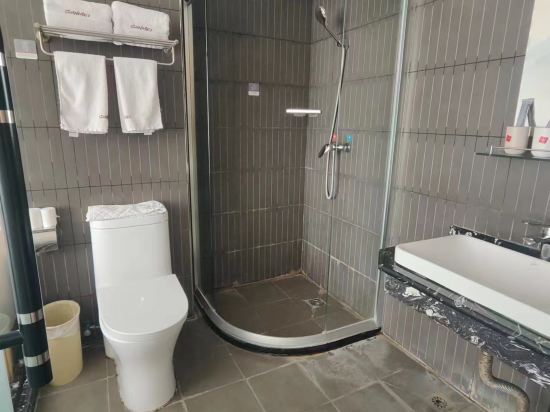 Шицзячжуан: Thank U Hotel Chain (Shijiazhuang outlets branch)