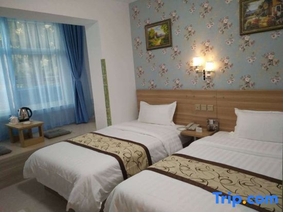 Шицзячжуан: Shijiazhuang Dongguan E-sports Hotel