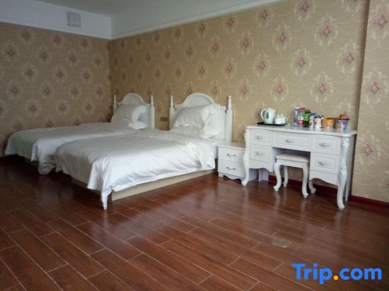 Синьсян: Wojiarunda Fashion Hotel