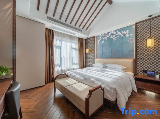 Шанхай: Tongjian Huaxiangtang Resort