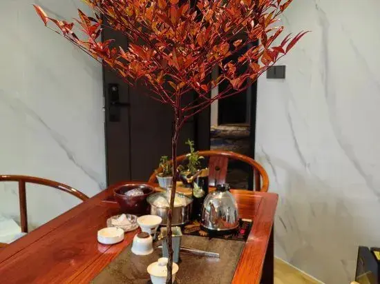 Наньпин: Baiyun Business Hotel (Jianye Railway Station)