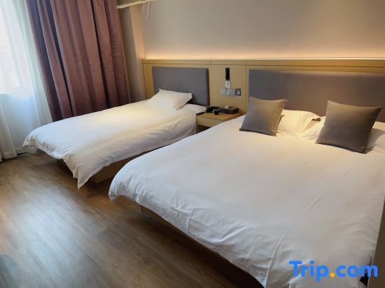 Шанхай: Zsmart Inn Hotel (Shanghai Heqing Branch)