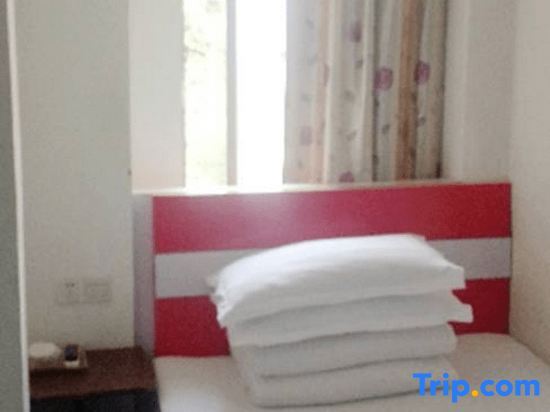 Шанхай: Shengbo Hostel