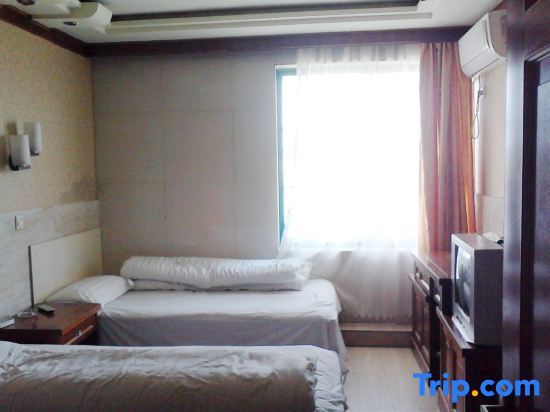 Шанхай: Warm Shanghai Hotel
