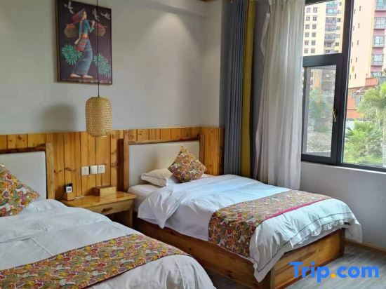 Дунгоу: Mojiang Jincheng Inn