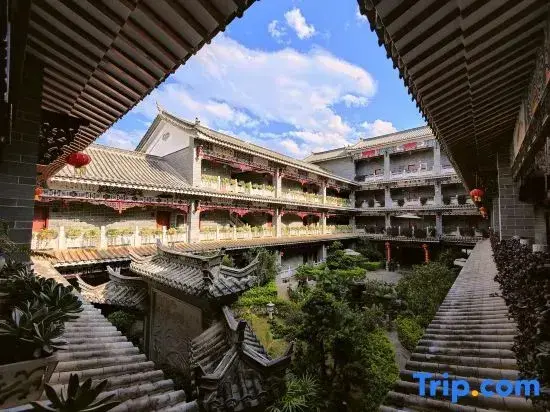 Ляньхуатан: Lianxi Inn