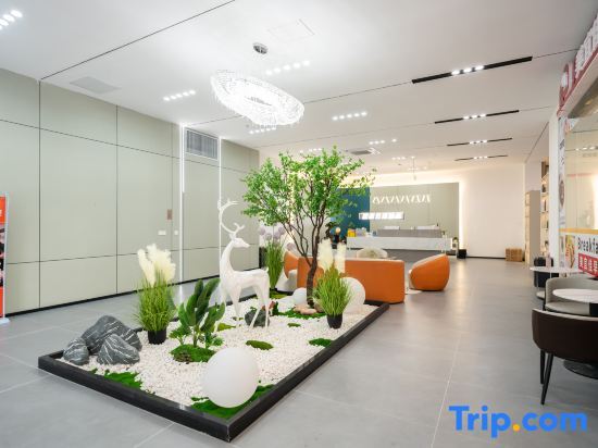 carousel image 3