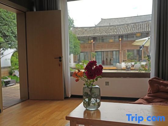 Лицзян: Song Yin·Naxi Style Garden·Snow Mountain Resort Homestay