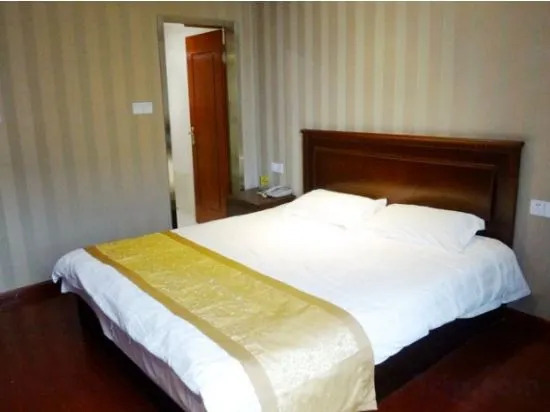 Шанхай: Shanghai Yatai Holiday Hotel (Yushu Road)