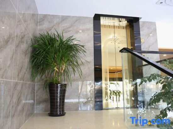 Шанхай: Chenlei Business Travel Hotel (Shanghai Qingpu Wanda Mao Branch)