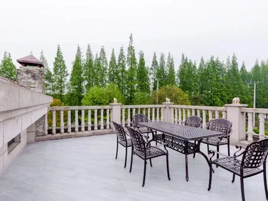 Шанхай: XiuRong Manor