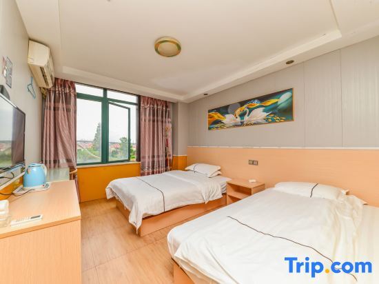 Шанхай: Xinya Hotel