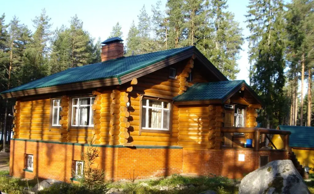 Медвежьегорск: Гостевой Дом Солнечный