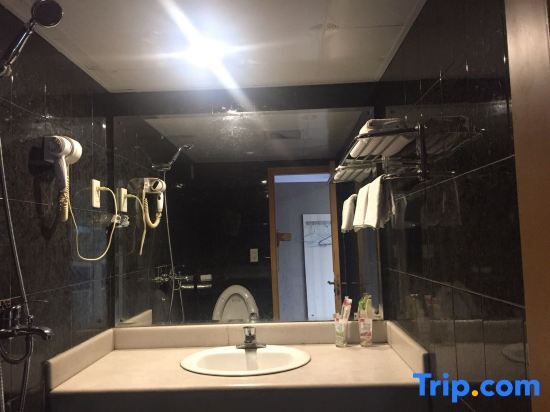Шанхай: Shanghai Jingshu Hostel