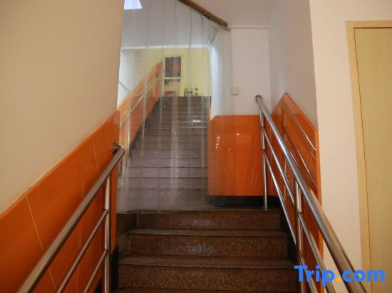 Шанхай: Yalan Hostel