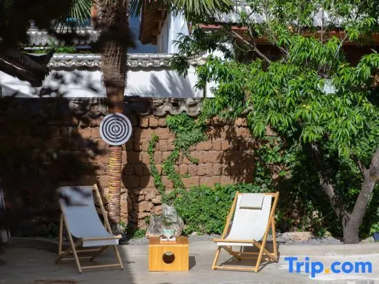 Лицзян: Lijiang Yulong Laixi Mountain View Homestay