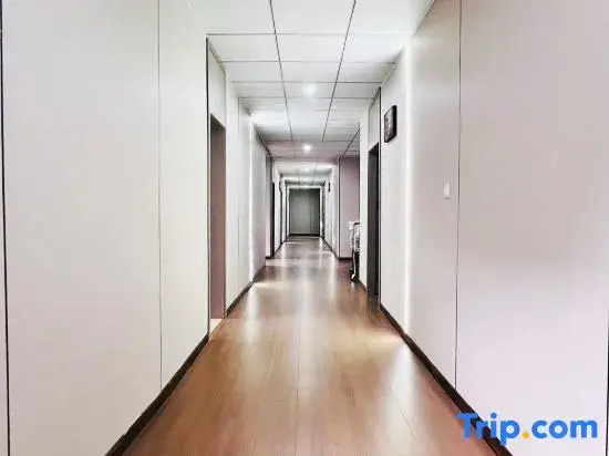 Шанхай: Huayang Hostel