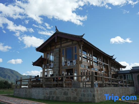 SK Snow Mountain View Garden Hostel — фото 1