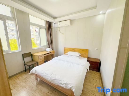 Шанхай: Shanghai Eting Apartment