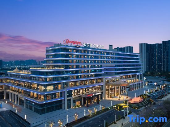 Hampton by Hilton Guangzhou Xintang Railway Station — фото 1
