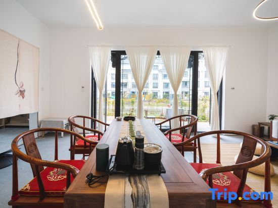 Шанхай: Relaxed Residence Hotel