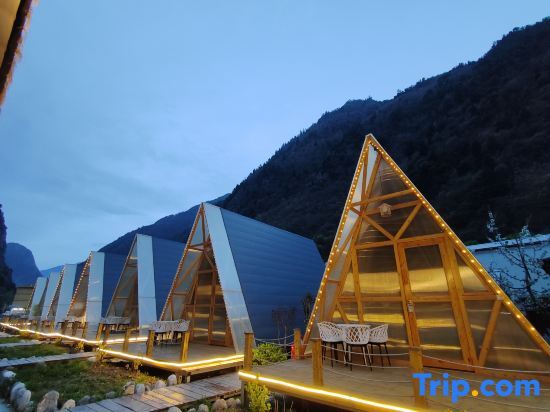 Чжуанфан: yijianrugu log cabin