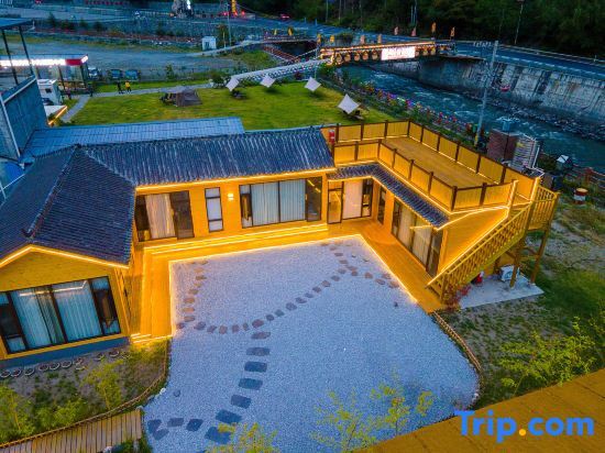Чжуанфан: yijianrugu log cabin