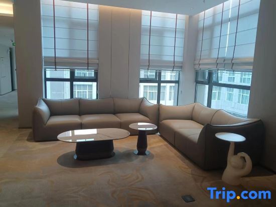 Шанцю: Yucheng Mulan Lake Garden Hotel (Yucheng County Government Store)