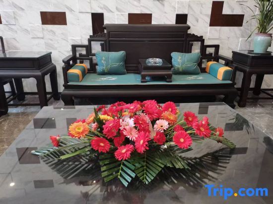 Цзуньи: Zunyi Zhongsheng Hotel (Zunan Avenue Branch)