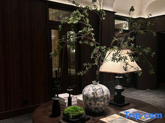 Чандэ: Changde ligao 1919 Lakeside Hotel (Daxiaohe Street)