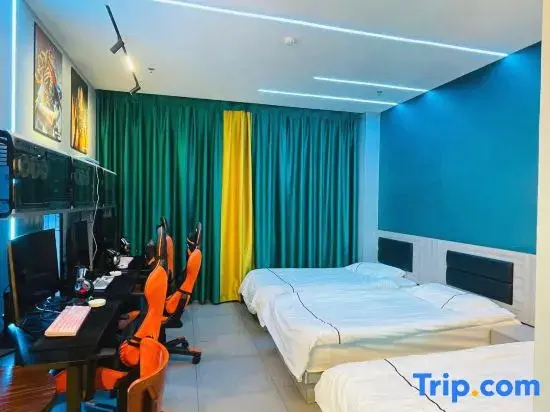 Корла: Korla Xiyue E-sports Hotel