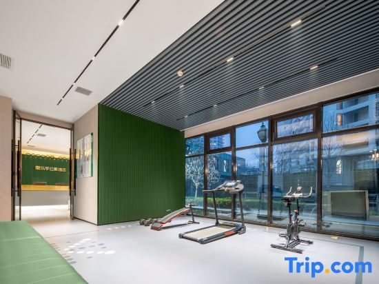 Пекин: Lehu Apartment Hotel (Beijing Pingxi Palace Wendu Water City)