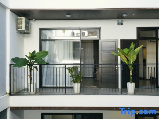 Дананг: "9-bedroom villa My Khe beach - Only 1 unit, year-end promotion