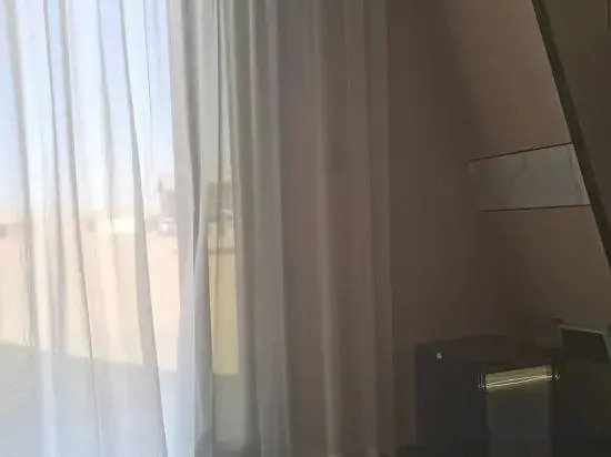 Чжунвэй: Enjoy the Starry and Desert Scenery Hotel