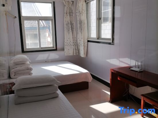 Таншань: Qianxi Yingchun Hotel