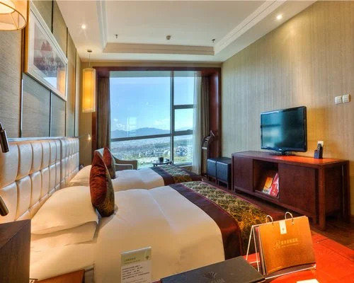 Баошань: Empark Grand Hotel Tengchong - 3 Nights, Yunnan, China