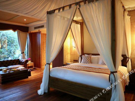 Чэнду: Miaoxi Tent Holiday Hotel
