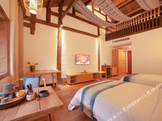 Чжанцзяцзе: Longshe Boutique Hostel